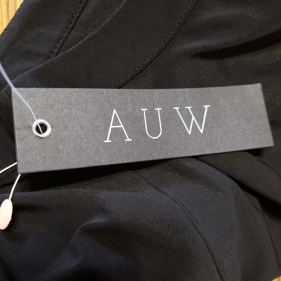 Nwt AUW Tank - Picture 4 of 5